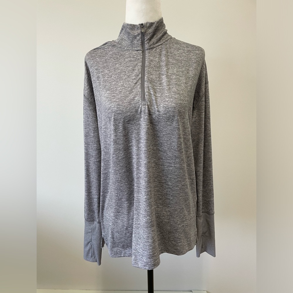 Nike Women's Dri-Fit Running 1/2 Zip Long Sleeve Grey Top - Size Medium